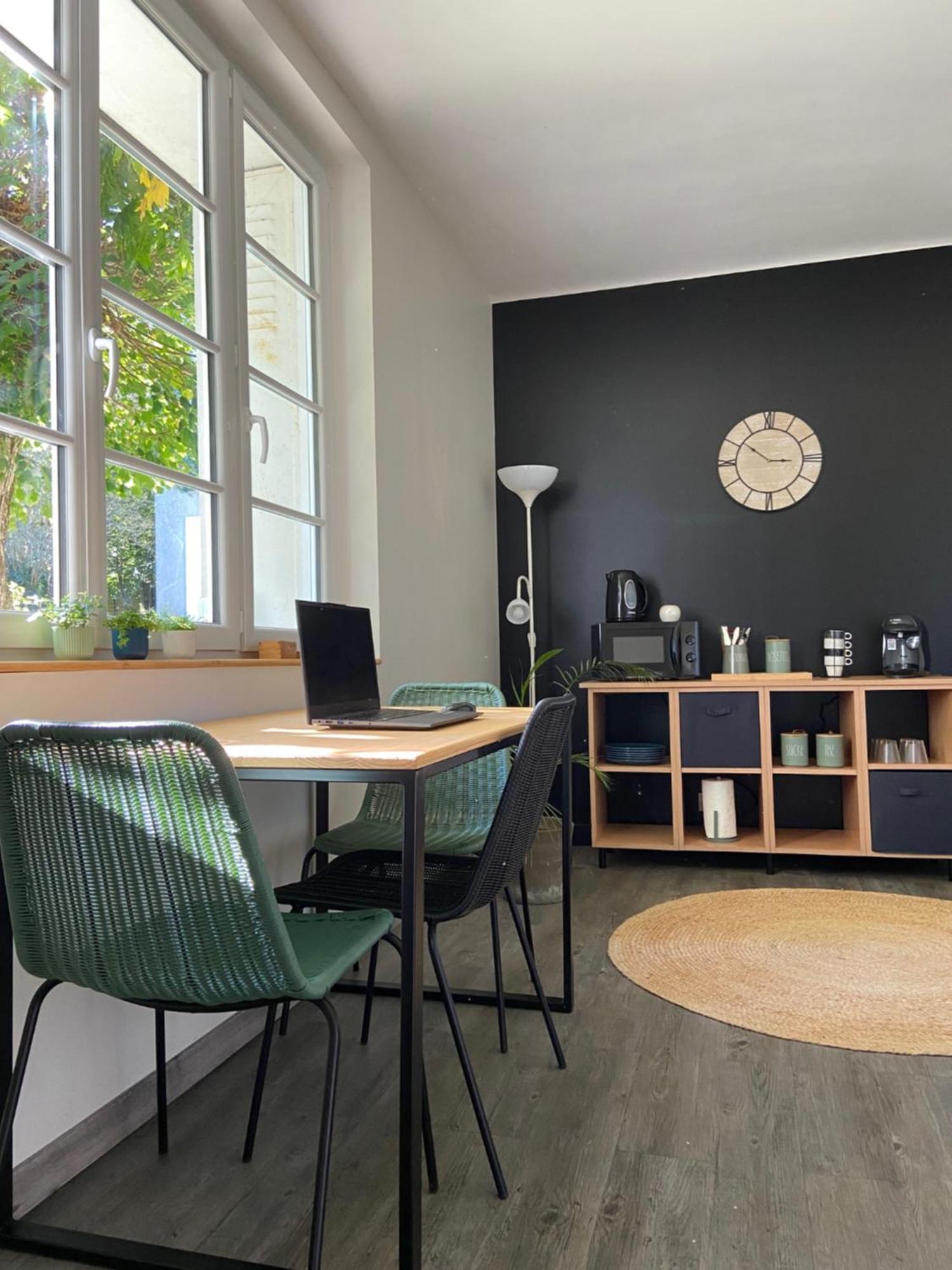 Les Chambres De L'Atelier Marigne-Laille Ngoại thất bức ảnh